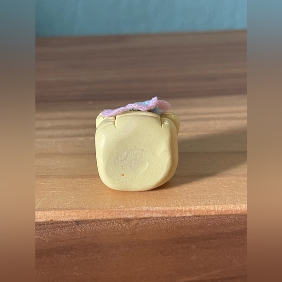 Hand Made Miniature Reading Bear 1” Vintage - Picture 7 of 7